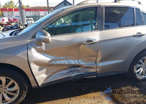 2017 Acura Rdx Technology Acurawatch Plus Packages/W/Technology Package z USA, uszkodzony, nr VIN 5J8TB4H57HL005531